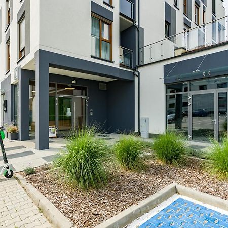 Warta Residence Apartments By Noclegi Renters Poznan Exterior photo